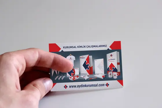 Kurumsal kimlik çalışmaları tanıtım kartı
